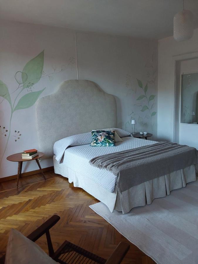 Casa Vacanze Malvarosa Casale Corte Cerro Екстериор снимка