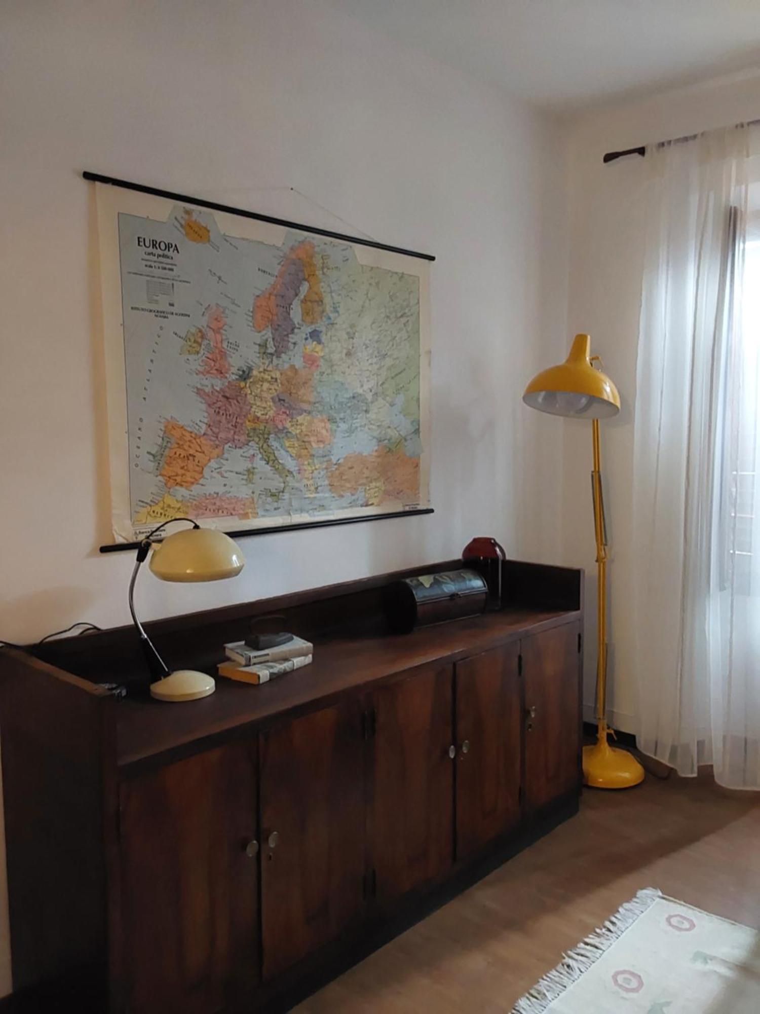 Casa Vacanze Malvarosa Casale Corte Cerro Екстериор снимка